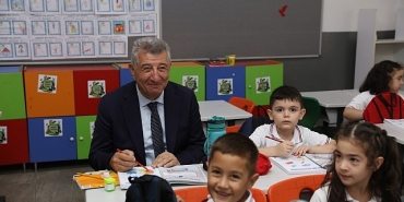 guzelbahce-belediyesinden-egitime-tam-destek.jpg