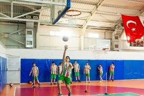 karsiyakada-kis-spor-okullari-basliyor.jpg