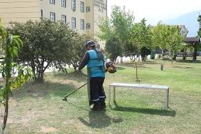 kartepe-belediyesinden-yeni-egitim-yili-oncesi-okullarda-yogun-mesai.jpg