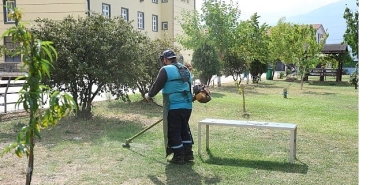 kartepe-belediyesinden-yeni-egitim-yili-oncesi-okullarda-yogun-mesai.jpg