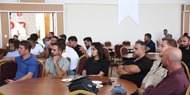keciorende-kaliteli-hizmet-icin-motivasyon-ve-etkili-iletisim-semineri.jpg