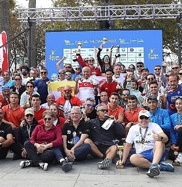 mudanya-avrupa-triatlon-balkan-sampiyonasina-ev-sahipligi-yapti.jpg