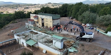 omerli-havzasindaki-kacak-yapilar-kaldirildi.jpg