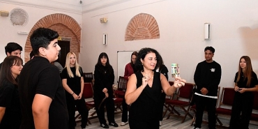 osmangazi-belediyesi-okutarak-ogretiyor.jpg