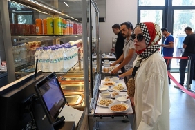 vatandas-kent-lokantasindan-memnun.jpg