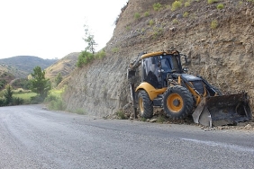 buyuksehirden-manavgat-yollarinda-kis-mesaisi.jpg