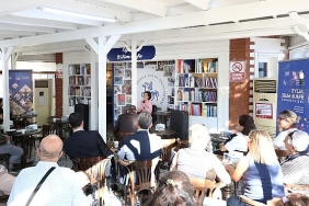 dokuz-eylul-universitesi-bilim-kafe-sohbetlerinin-2ncisinde-cocuk-sagligina-odaklandi.jpg