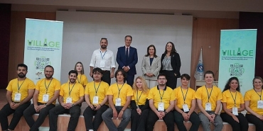 ege-universitesinde-muhendislik-egitiminde-yenilikci-teknolojiler-sempozyumu-duzenlendi.jpg