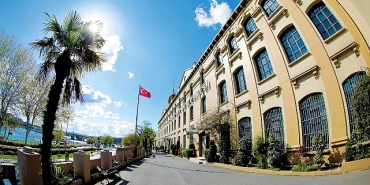 kadir-has-universitesi-dunyanin-en-iyi-800-universitesi-arasinda.jpg