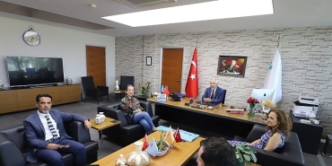 karsiyaka-belediyesi-ve-bakircay-universitesinden-ornek-is-birligi.jpg