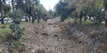 kemerdeki-derelerde-temizlik-calismalari.jpg