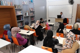 komek-yeni-doneme-93-bin-kursiyerle-basladi.jpg