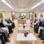 muhtarlardan-baskan-vekili-ozdemire-ziyaret.jpg