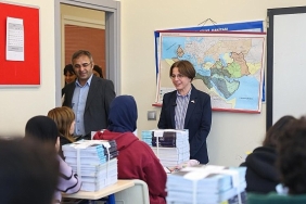 sinavlara-hazirlanan-ogrencilere-belediyeden-kaynak-destegi.jpg
