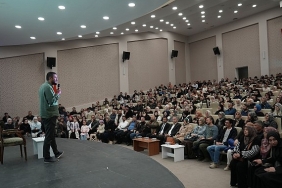 baskan-altay-ilcelerde-yasayan-konyalilari-sehir-konferanslarina-davet-etti.jpg