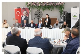 baskan-aydina-ovaakcada-hizmet-tesekkuru.jpg