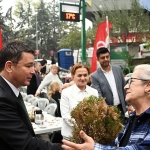 baskan-erkan-aydin-gonullere-dokundu.jpg