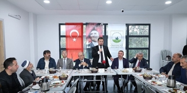 baskan-erkan-aydin-mehmet-akif-mahallesi-sakinleriyle-bulustu.jpg