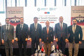 baskan-eski-sodemsen-calistayinda-konustu-surdurulebilir-belediyecilik-icin-paylasim-sart.jpg