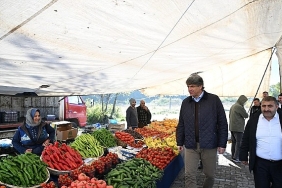 baskan-kocaman-atasehir-pazarinda-esnafla-bir-araya-geldi.jpg