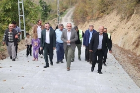 baskan-sandikci-sahada-projelere-yakin-takip.jpg