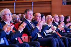 baskan-tugay-surprizi-acikladi-baskanlik-inovasyon-fonu-kuruluyor.jpg