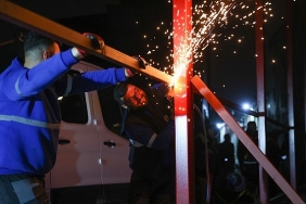 buca-belediyesinden-hazine-arazisinde-kacak-yapiya-gece-operasyonu.jpg