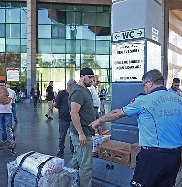 buyuksehir-zabitasindan-otogarda-usulsuz-tasimaciliga-operasyon.jpg