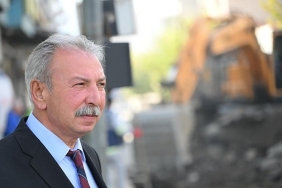 garaj-caddesinde-asfalt-calismalari-basladi.jpg