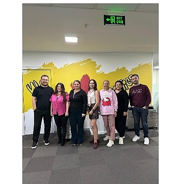 horoz-lojistikten-pembe-ekime-destek-meme-kanseri-farkindalik-semineri-duzenlendi.jpg