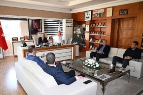 is-dunyasi-kemerde-bulusmaya-hazirlaniyor.jpg