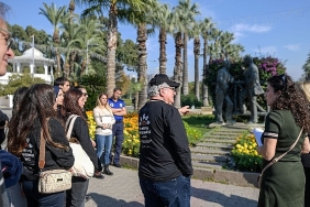 izmir-buyuksehir-belediyesi-kent-denetcileri-donemini-baslatti.jpg