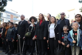 karsiyaka-tek-yurek-oldu-ataya-selam-durdu.jpg