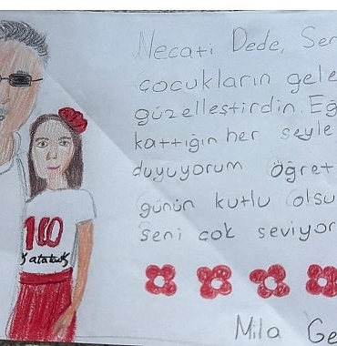 miladan-baskan-topalogluna-duygulandiran-ogretmenler-gunu-surprizi.jpg