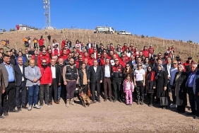 milli-agaclandirma-gununde-keciorende-fidanlar-toprakla-bulustu.jpg