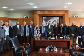 muhtarlardan-baskan-vekili-akina-ziyaret.jpg