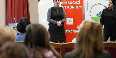 osmangazi-kent-konseyi-kadin-meclisinden-kadinlara-haklarini-ogreten-toplanti.jpg