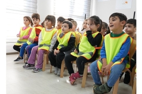 osmangazi-kreslerinde-miniklere-is-guvenligi-egitimi.jpg