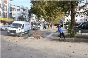 temizlik-emekcileri-cumhuriyet-mahallesinde-yogun-mesai-harcadi.jpg