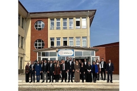 tohum-otizm-vakfinin-her-sinif-bir-tohum-projesi-ile-kastamonudaki-ozel-egitim-sinifi-eti-mutlu-kutunun-katkisiyla-yenilendi.jpg