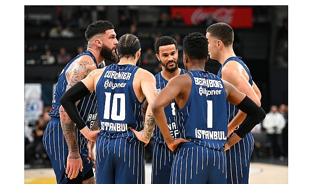 anadolu-efes-yeni-yilin-ilk-macina-cikiyor.jpg