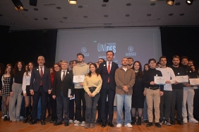 ege-universitesi-unides-sertifika-torenine-ev-sahipligi-yapti.jpg