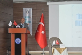 eude-turk-dunyasi-ve-ortak-turk-kimliginin-insasi-paneli-duzenlendi.jpg
