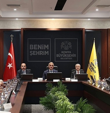 konya-turizminin-5-yillik-master-plani-bakan-ersoyun-katildigi-toplantida-ele-alindi.jpg