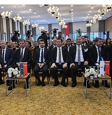 baskan-aydin-afetlere-direncli-kentler-paneline-katildi.jpg
