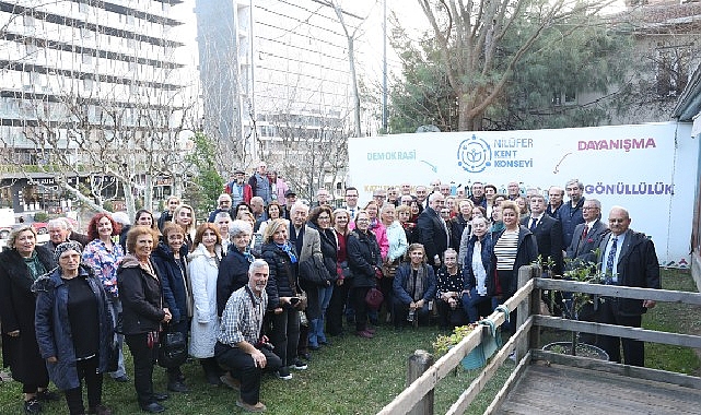 Başkan Şadi Özdemir emeklilerle bir araya geldi