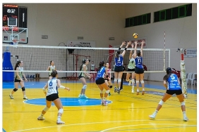 burhaniye-belediyesi-4-geleneksel-yildiz-kizlar-voleybol-turnuvasi-sona-erdi.jpg