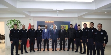 buyuksehirde-zabita-komiserligi-sinavini-kazanan-personeller-goreve-basladi.jpg