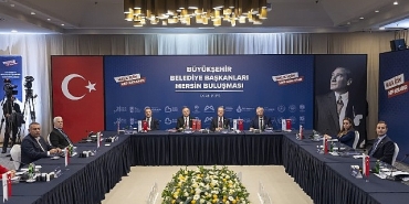 chpli-buyuksehir-belediye-baskanlari-mersinde-bulustu.jpg