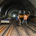 izmir-metrosunda-guvenlik-icin-yogun-mesai.jpg